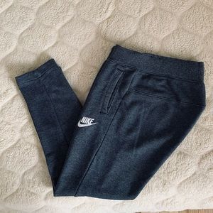 MEN NIKE JOGGERS SIZE M